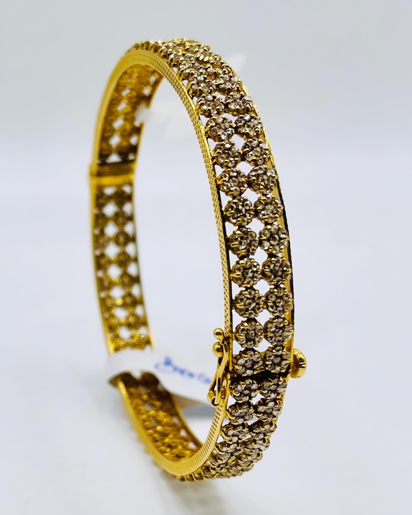 uncut diamond set