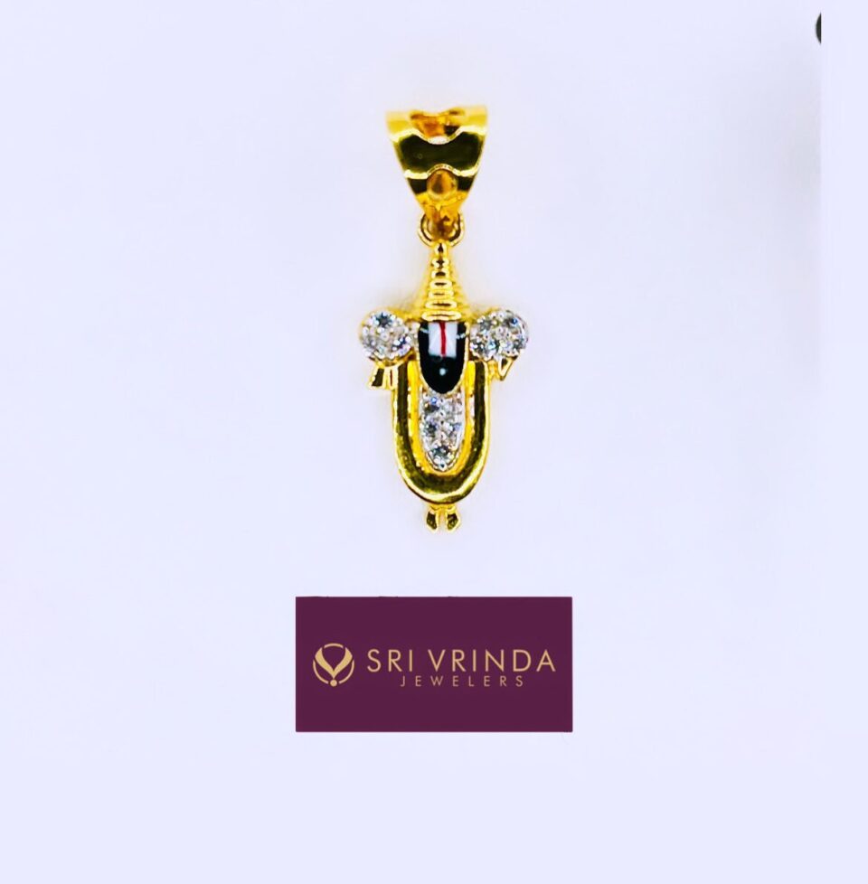 22kt gold pendant