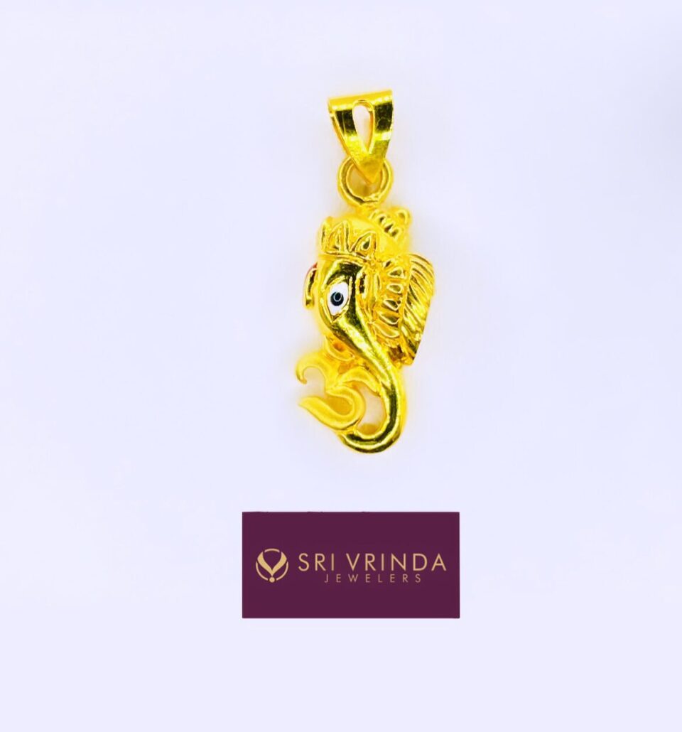 22kt gold pendant