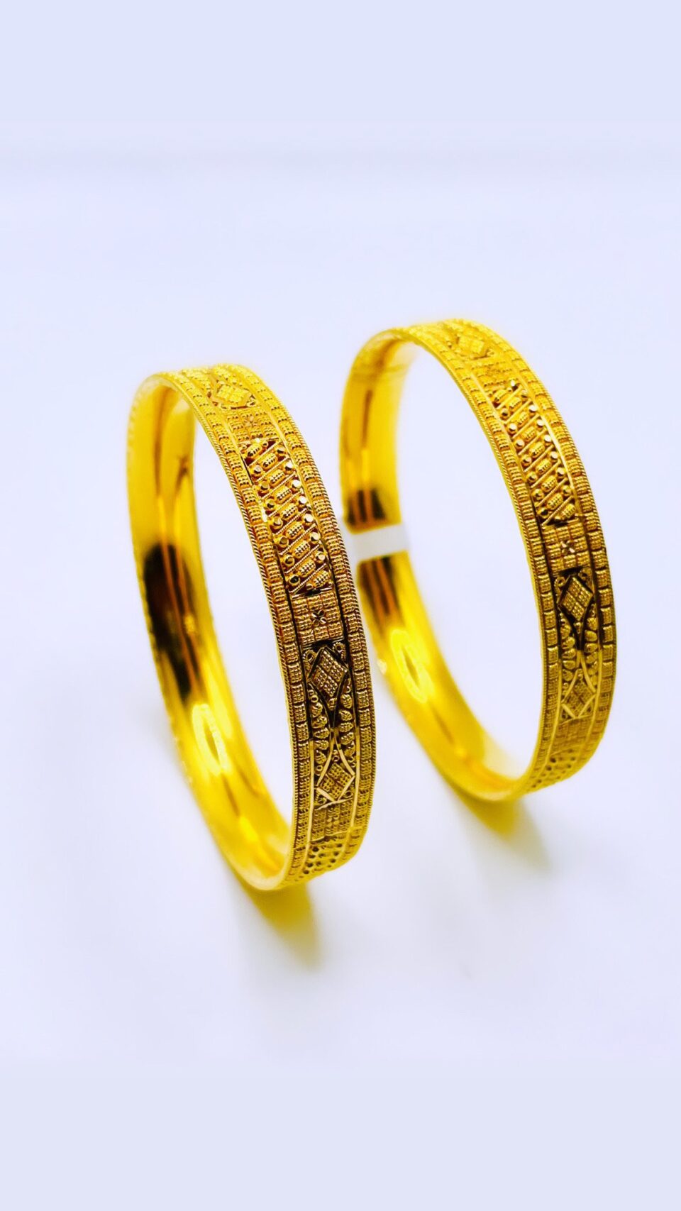 22kt gold bangles(40.9 gm)
