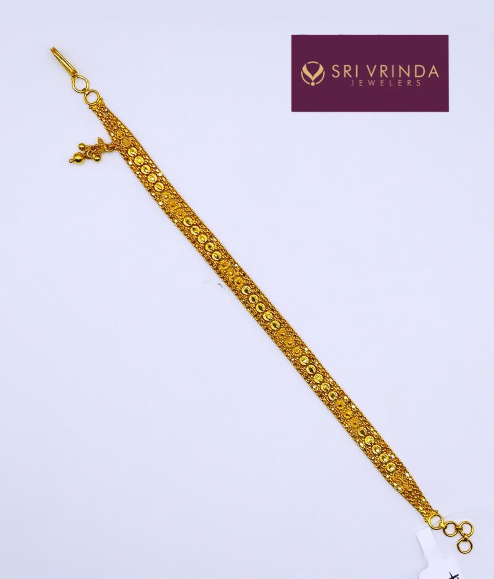 22kt gold women's bracelet(9.20 gm)