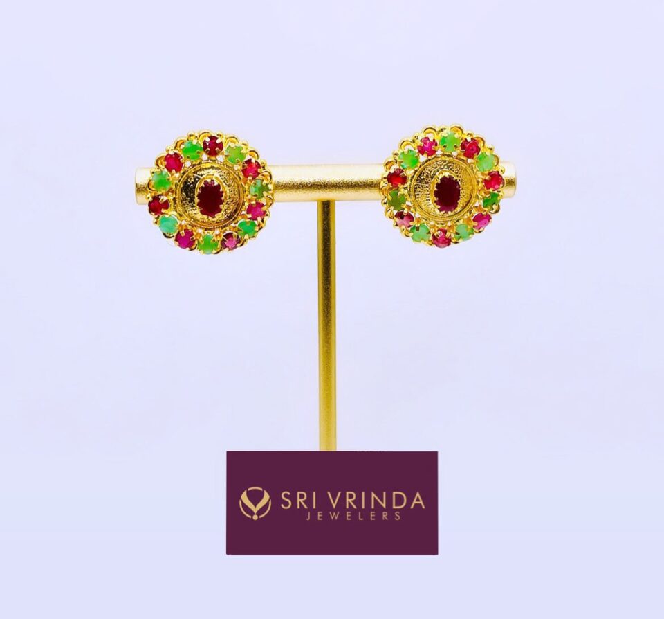 22k gold earrings (7.20 gm)
