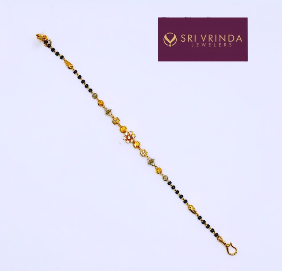 22kt gold women's bracelet(5.15 gm)