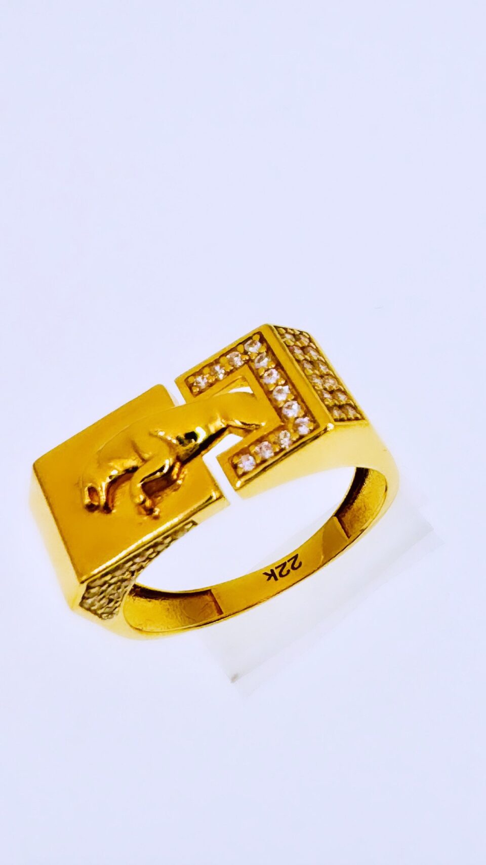 men ring with jaguar design(5.50 gm)