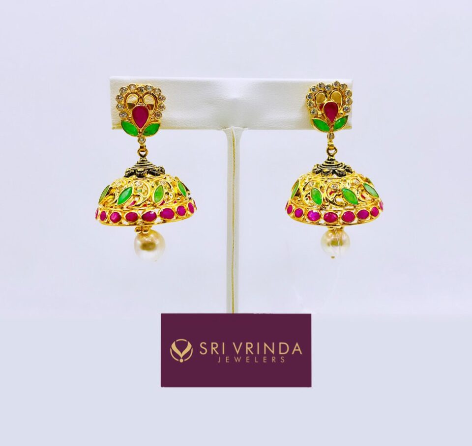 22kt gold earrings