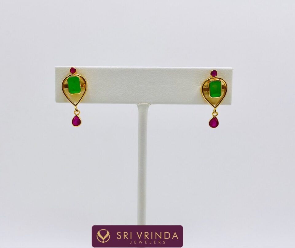22kt gold ruby emerald set ( 12.65 gm)
