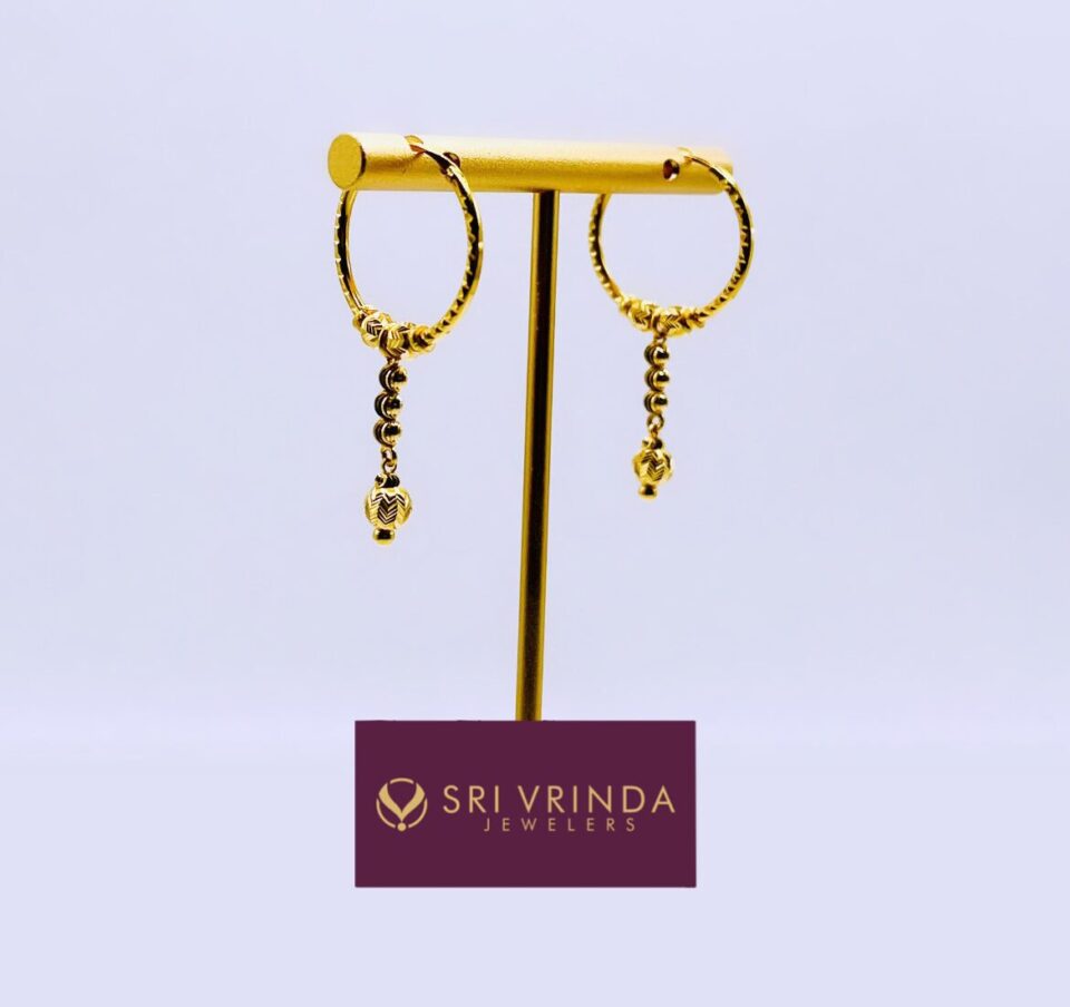 22k gold earrings (4.60 gm)