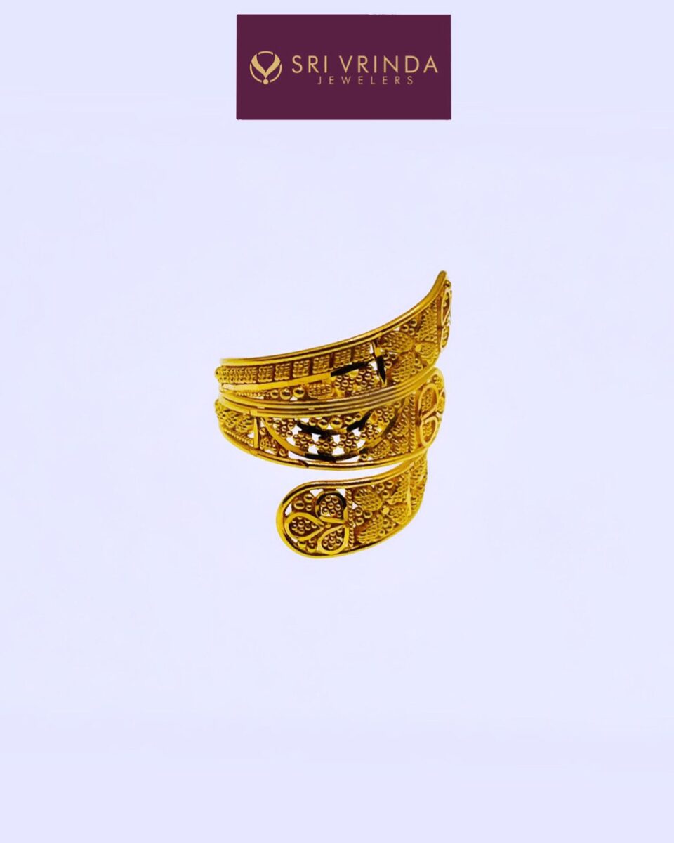 22kt gold ring