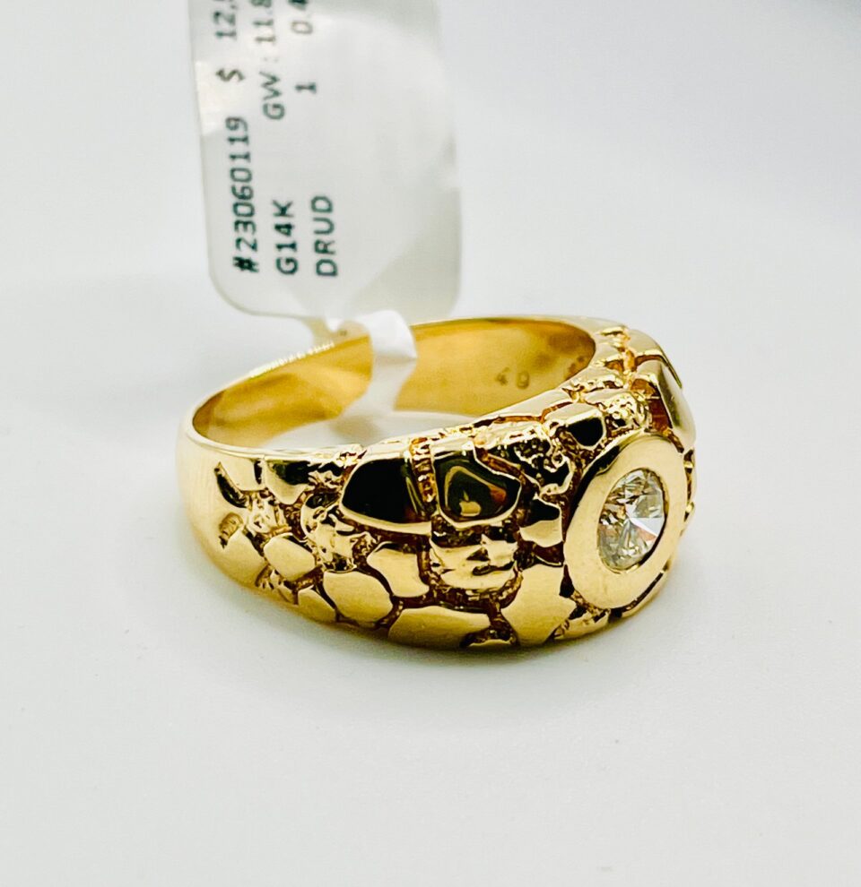 14k men's diamond ring(11.8gm)