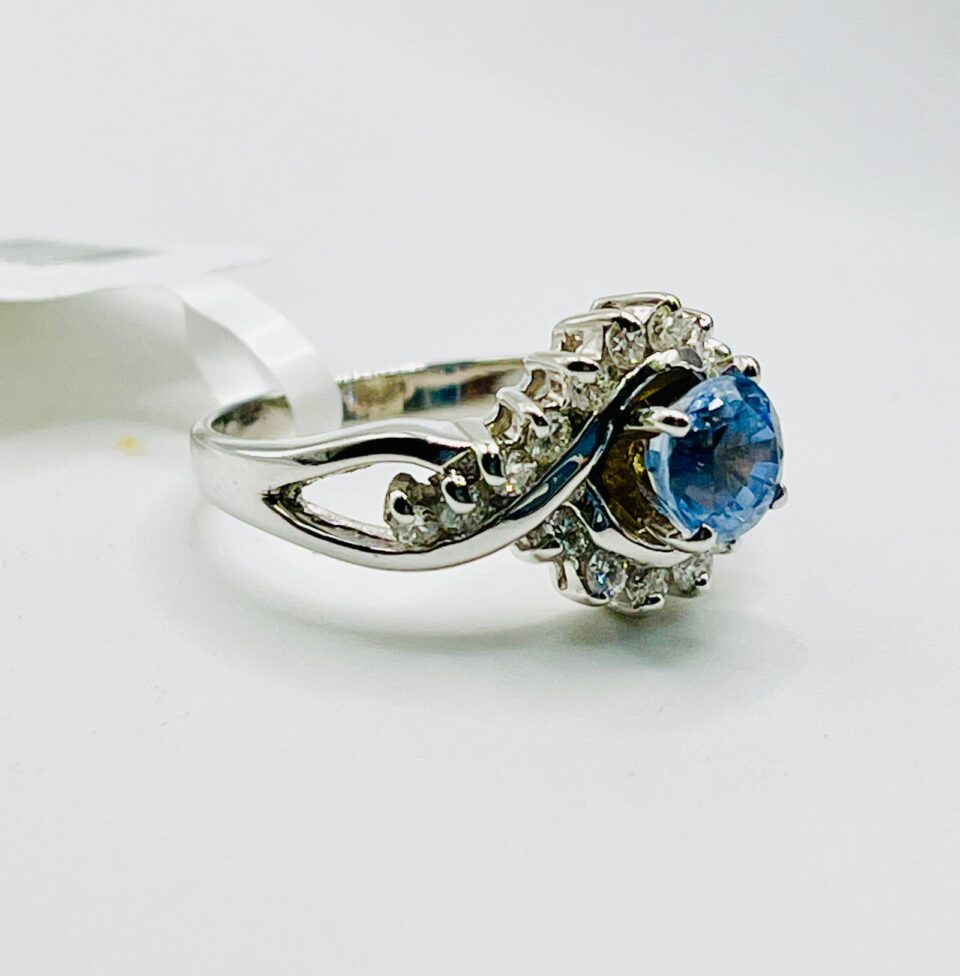 14k diamond ring(4.74 gm)